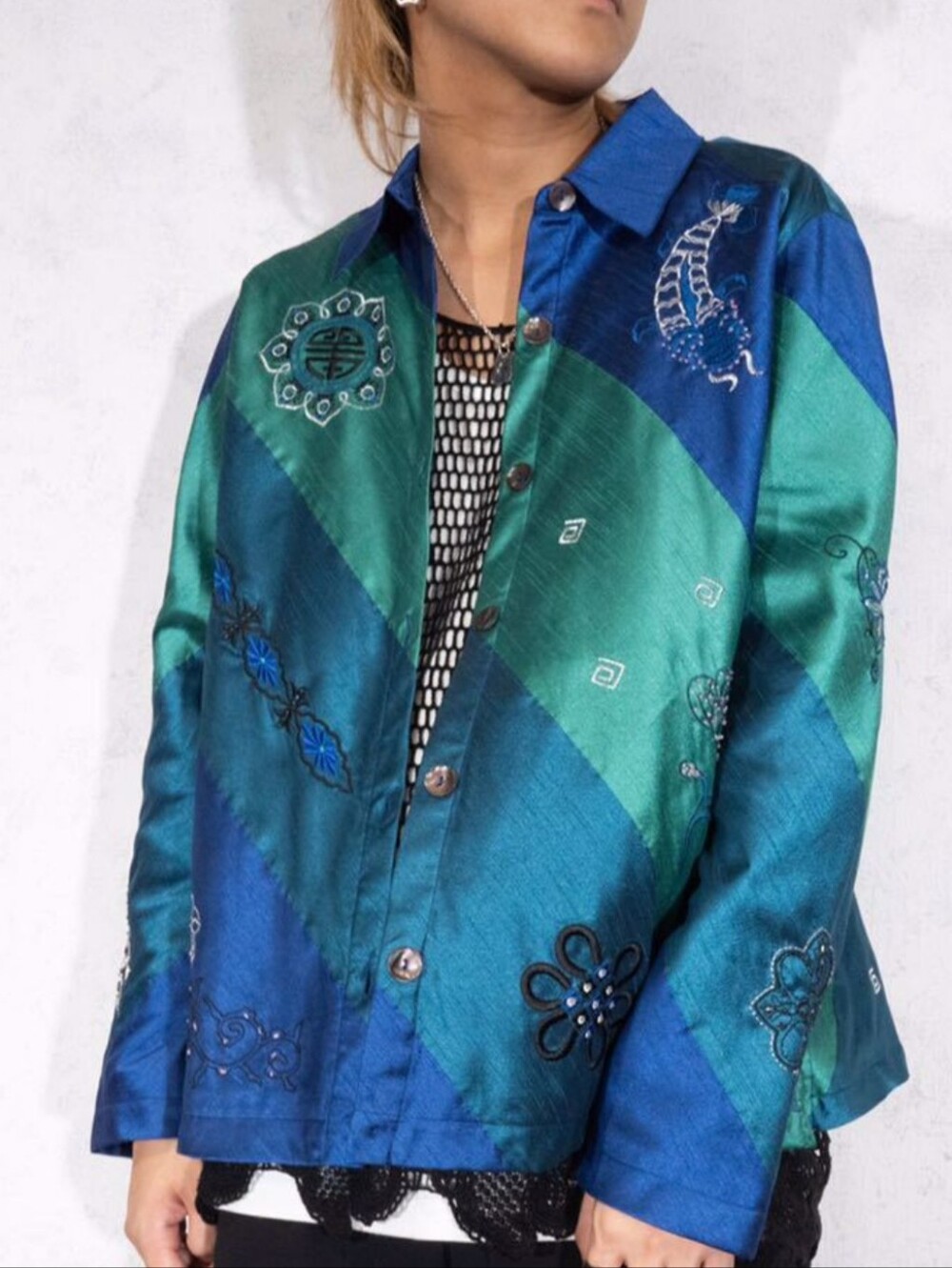 Marsh Landing Asian Satin Embroidered Jacket Shirt Button Down Green Blue Artsy